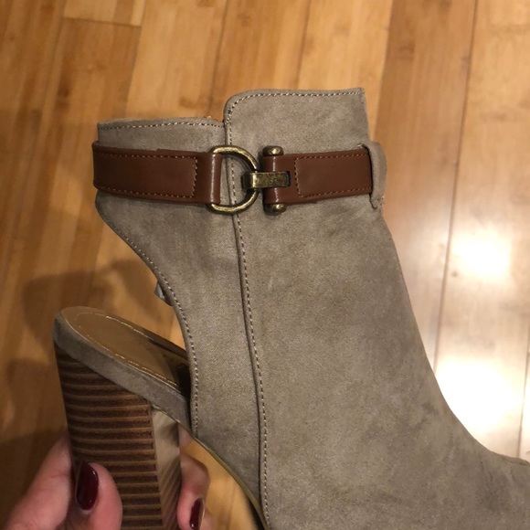 Open toe booties - Picture 5 of 5